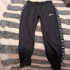 nike sweatpants